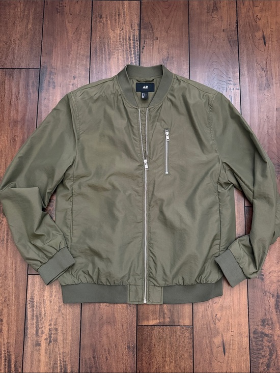 H&M Other - H&M Olive Bomber Jacket for Men
